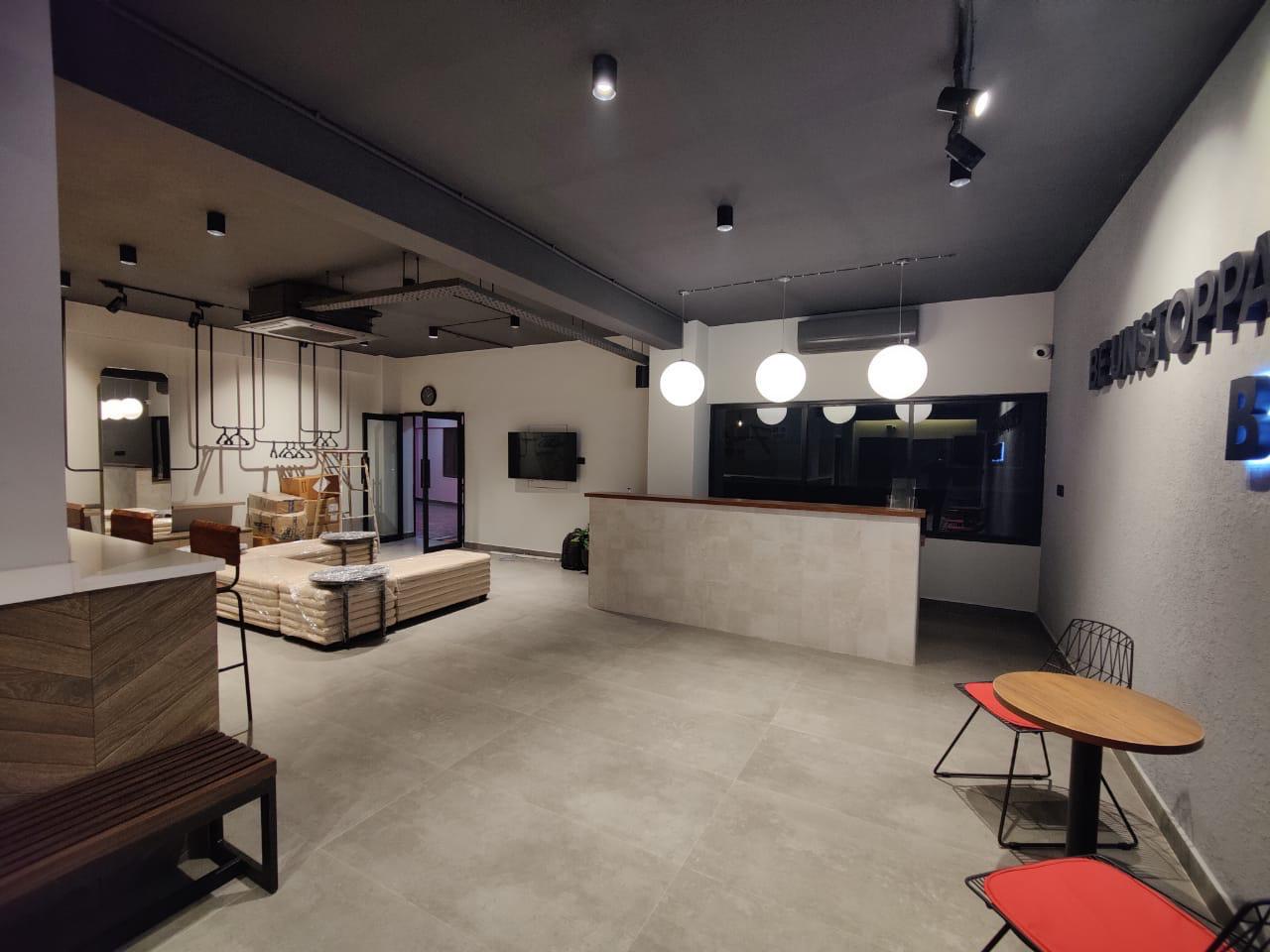 Black BX Office Interio