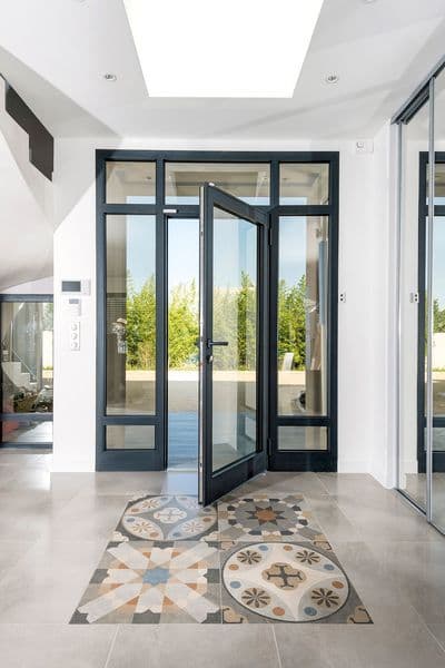 Aluminum Doors and Windows